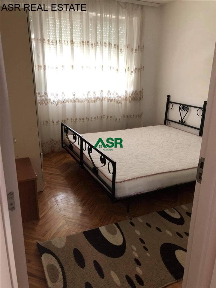 Banesë me qira në Fushe Kosove perball Stacionit Policor 2