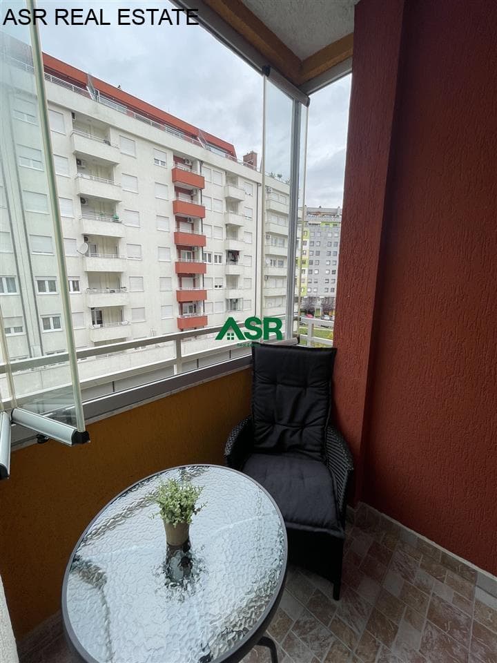 Lëshohet banesa me qira në lagjen Arberi 4