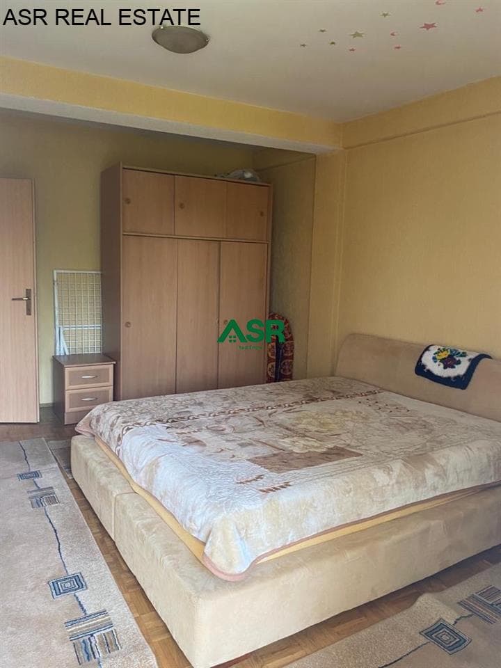 Lëshohet banesa me qira në lagjën Parku i qytetit , Prishtine 2