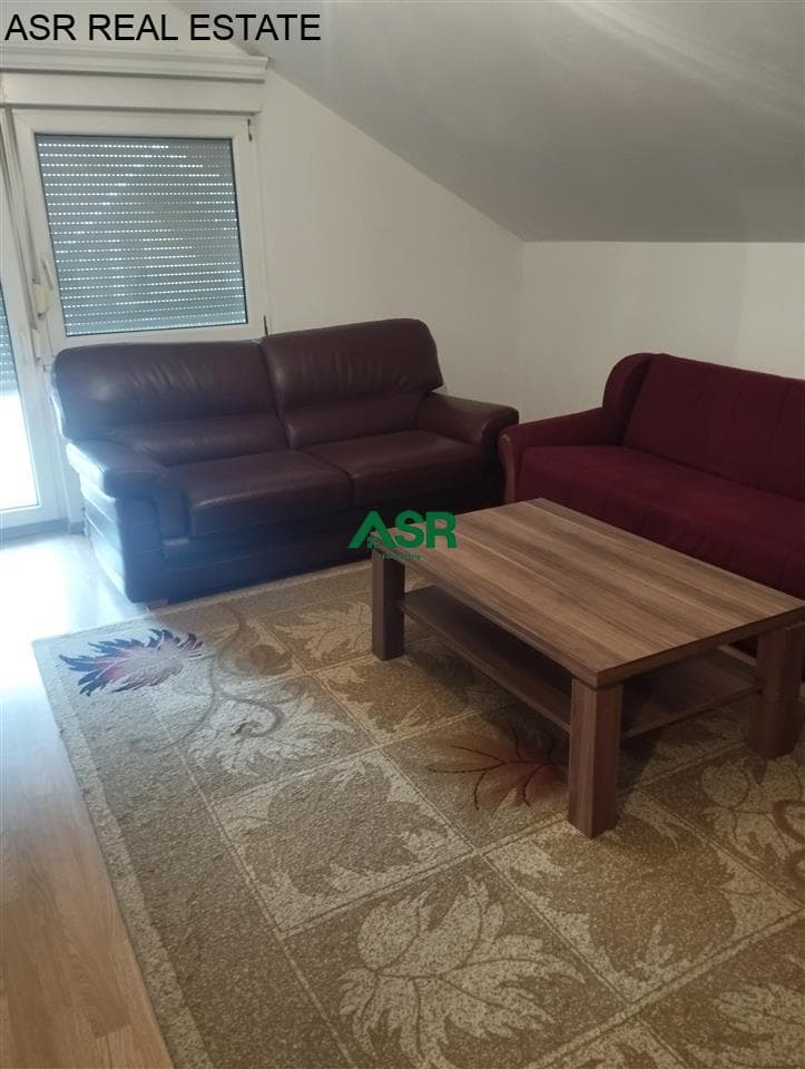 Lëshohet banesa me qira në lagjen Tophane 2