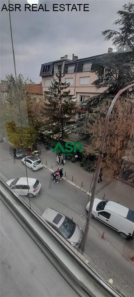 Banese me qira ne lagjen Qender ne Prishtine 4