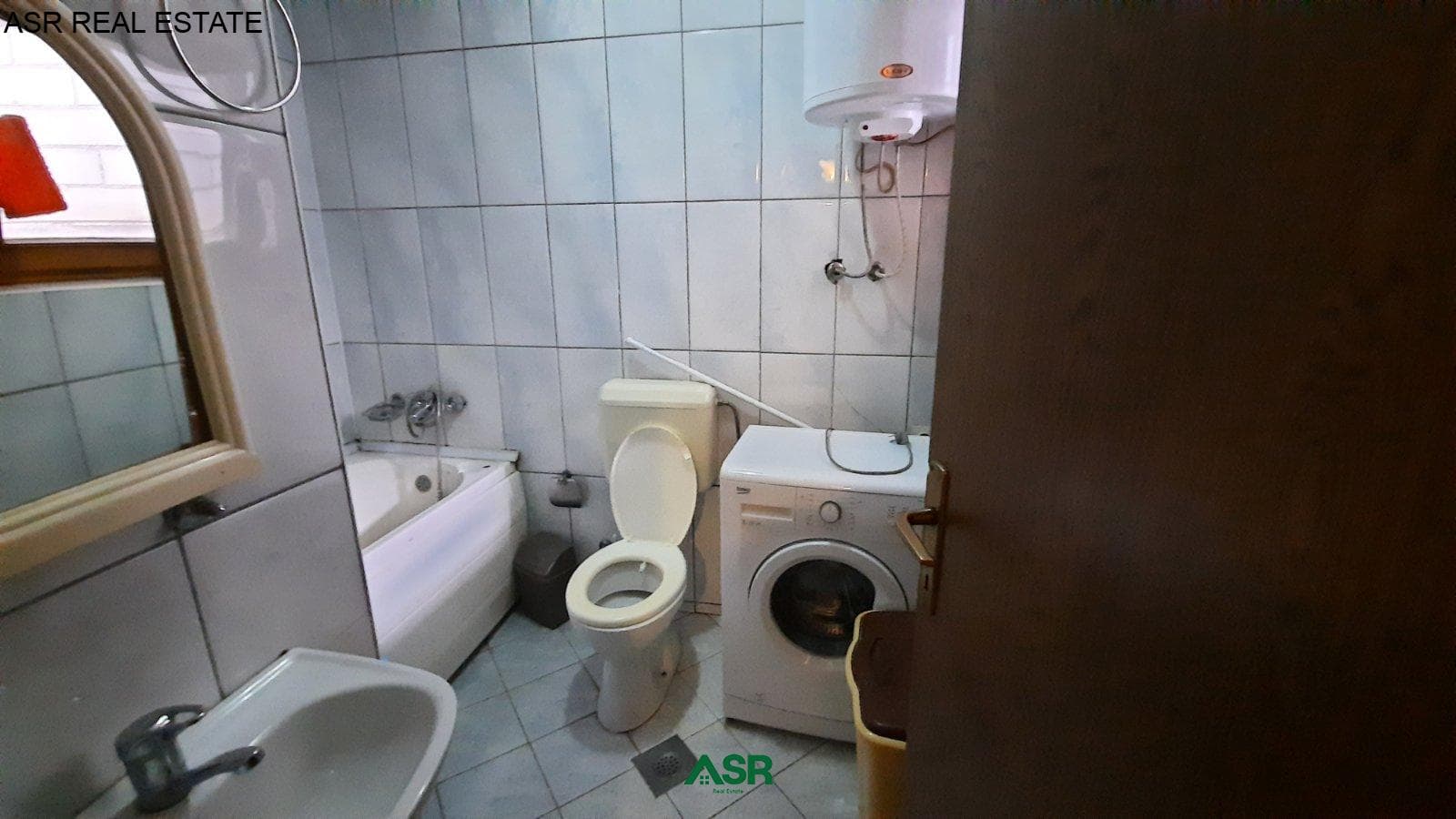 Lëshohet banesa me qera në lagjën Qendër