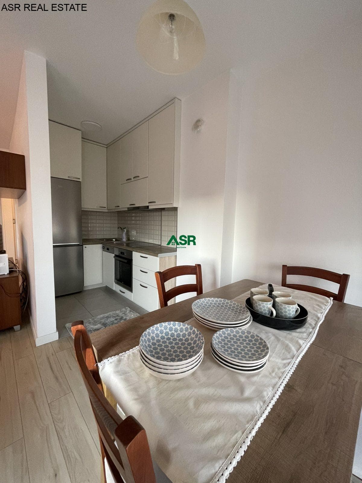 Banesë 78m2 me qira në lagjen e Muhaxhereve 3