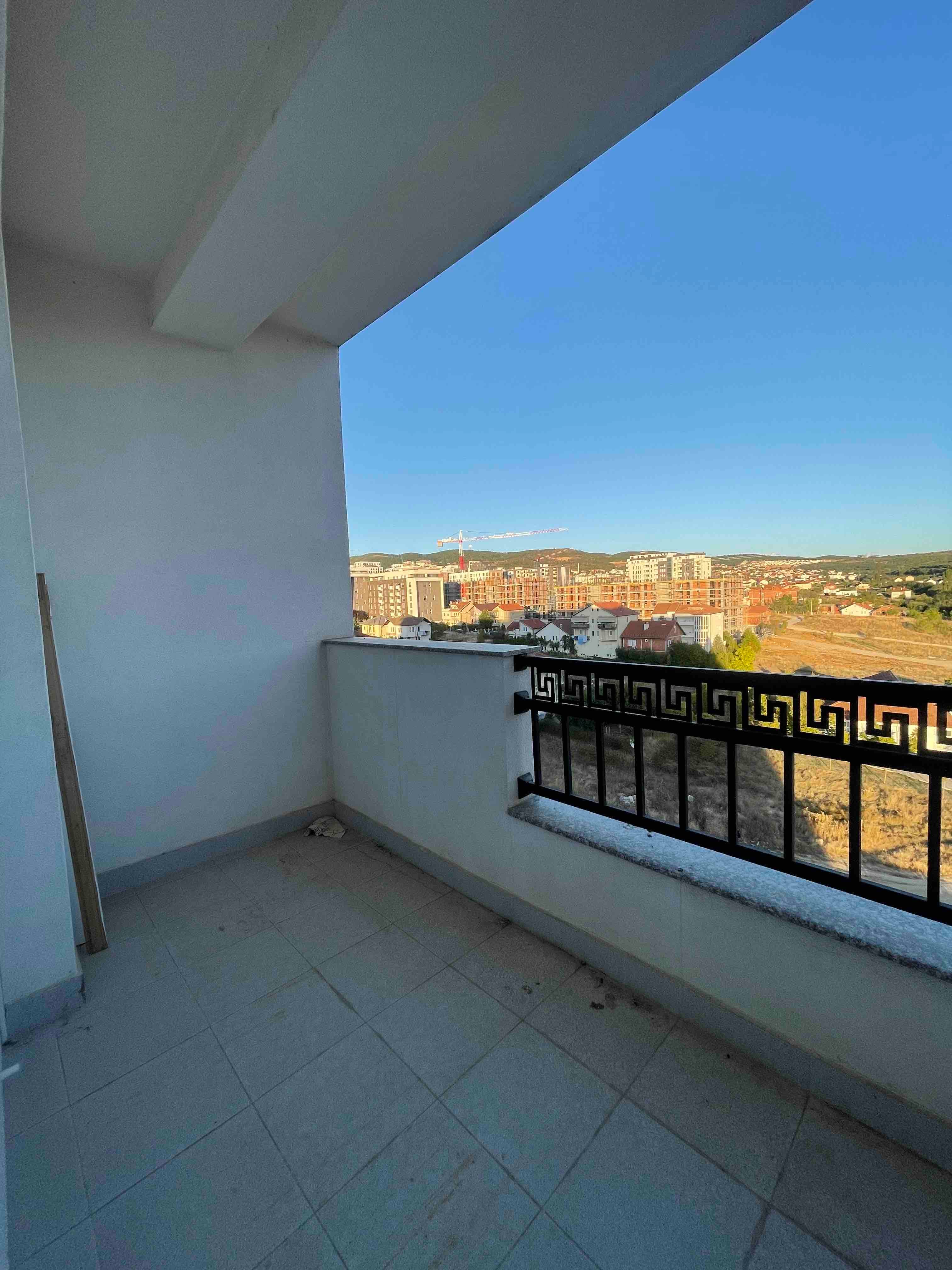 Banesë 62m2 me qira në rrugen Muharrem Fejza