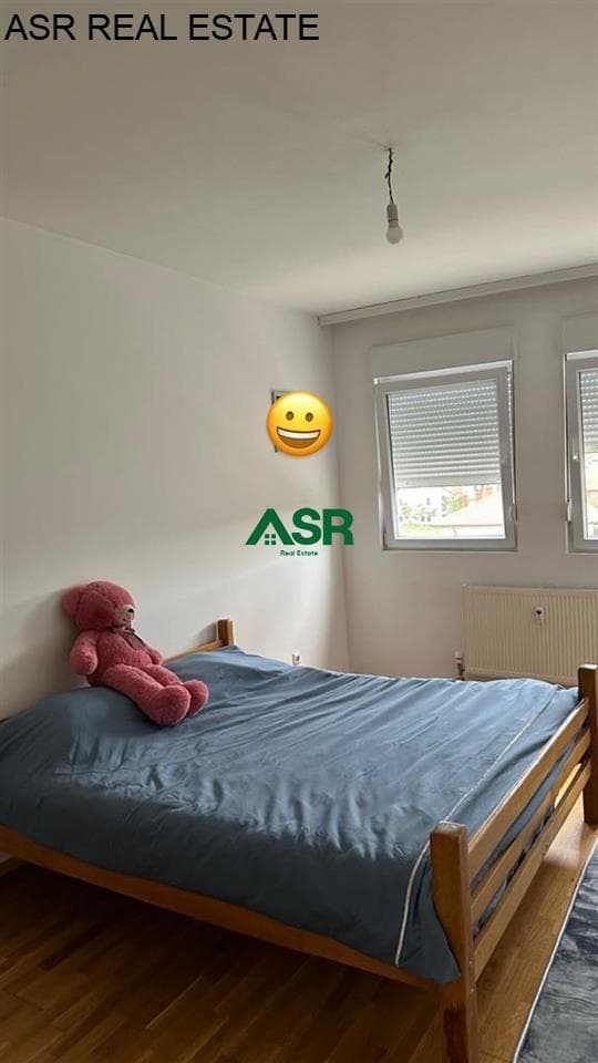 Banesë 65m2 me qira në rrugen Muharrem Fejza