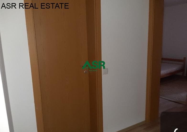 Lëshohet banesa me qira në lagjën e spitalit 3