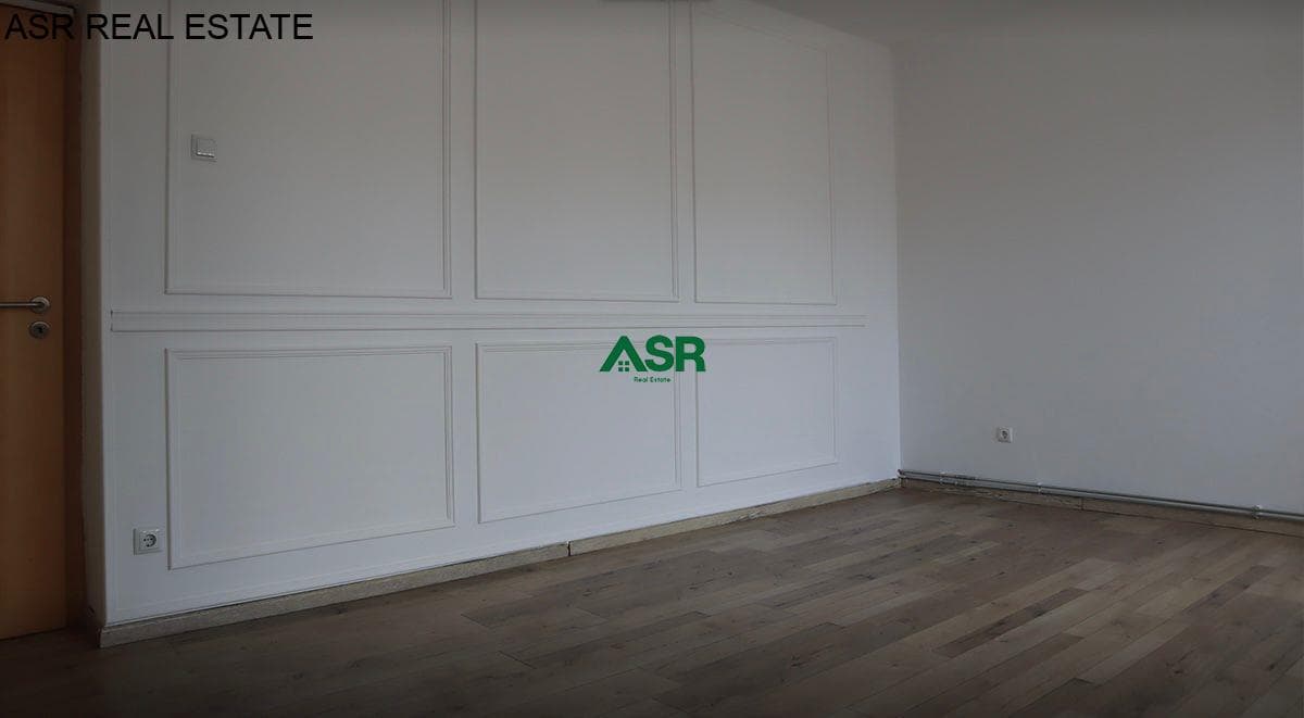 Banesë/Zyre 72m2 me qira në Qendër të Prishtinës, Rr. Rexhep Luci 3