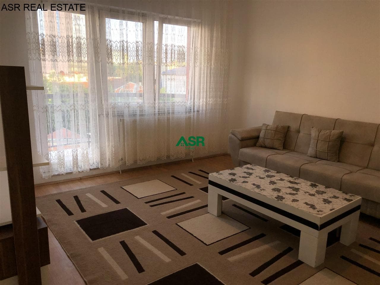 Banesë 92m2 me qira në lagjen qafa 4