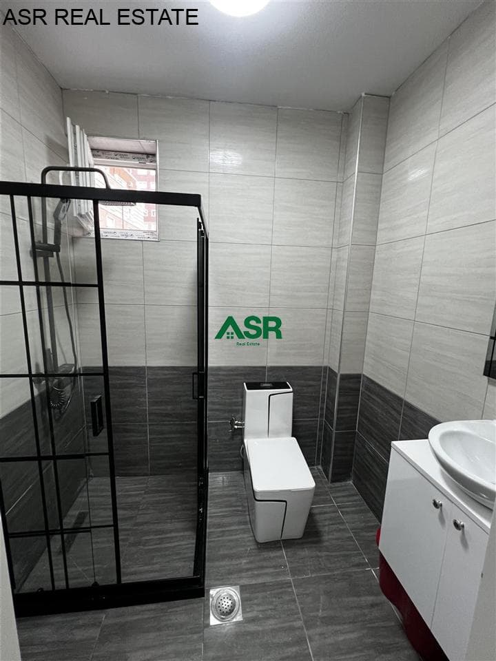 Banesë 60m2 me qira në qender, rr.Gazmend Zajmi 4