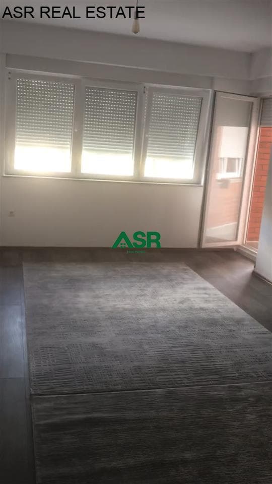 Lëshohet banesa me qira në lagjen Prishtina e Re