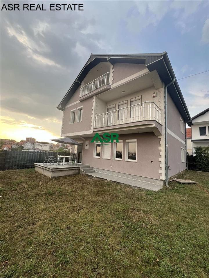 Shtëpi 300m2 me qira në Vranjevc