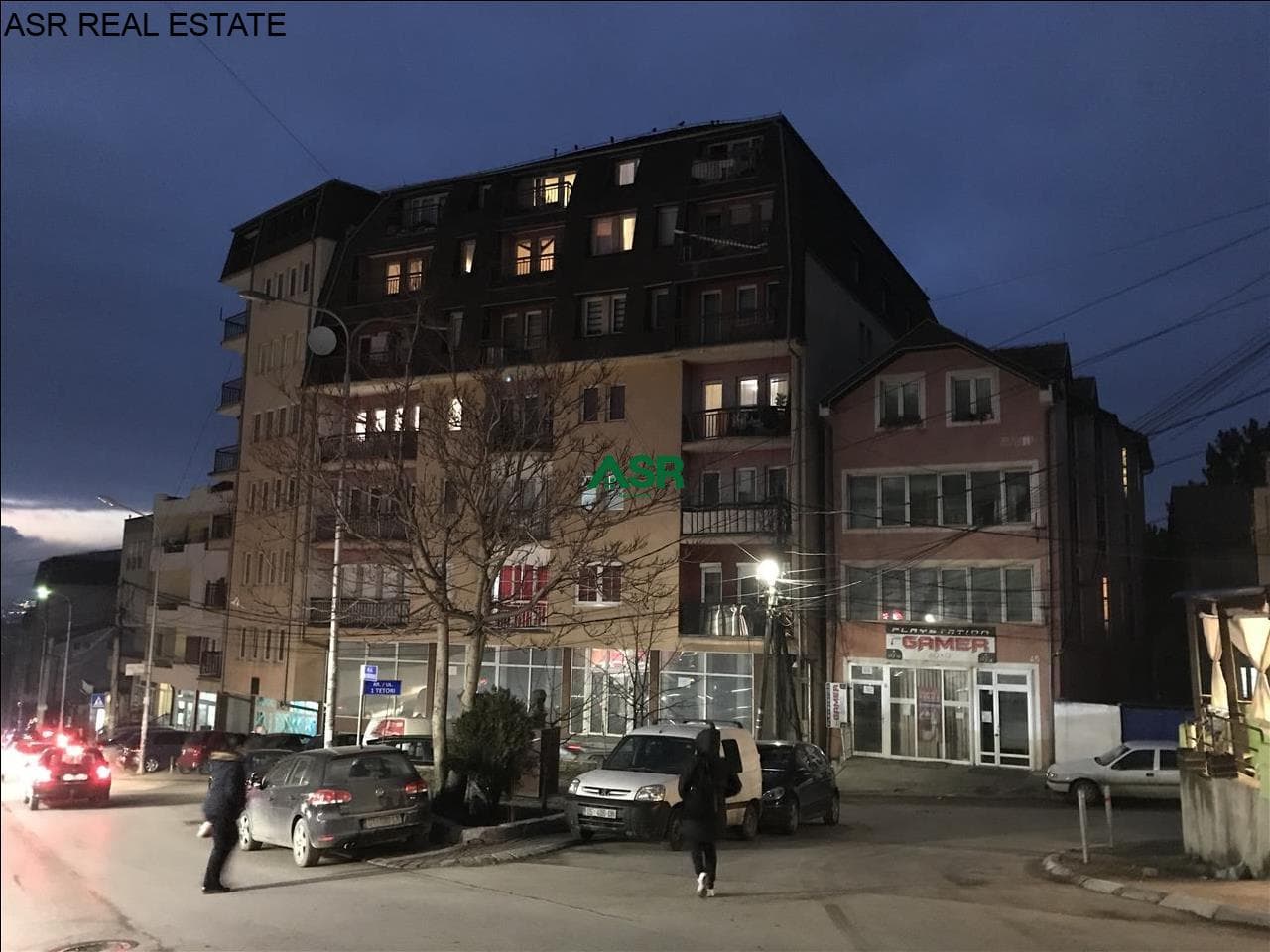 Lëshohet banesa me qira në lagjën parku i qytetit 2