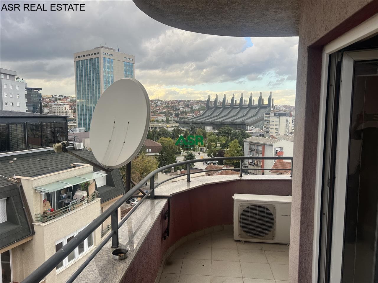 Banesë 116m2 me qira në Pejton 4