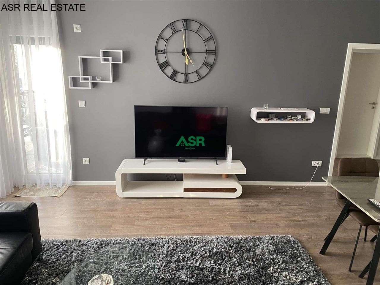 Banesë 60m2 me qira në Veternik 2