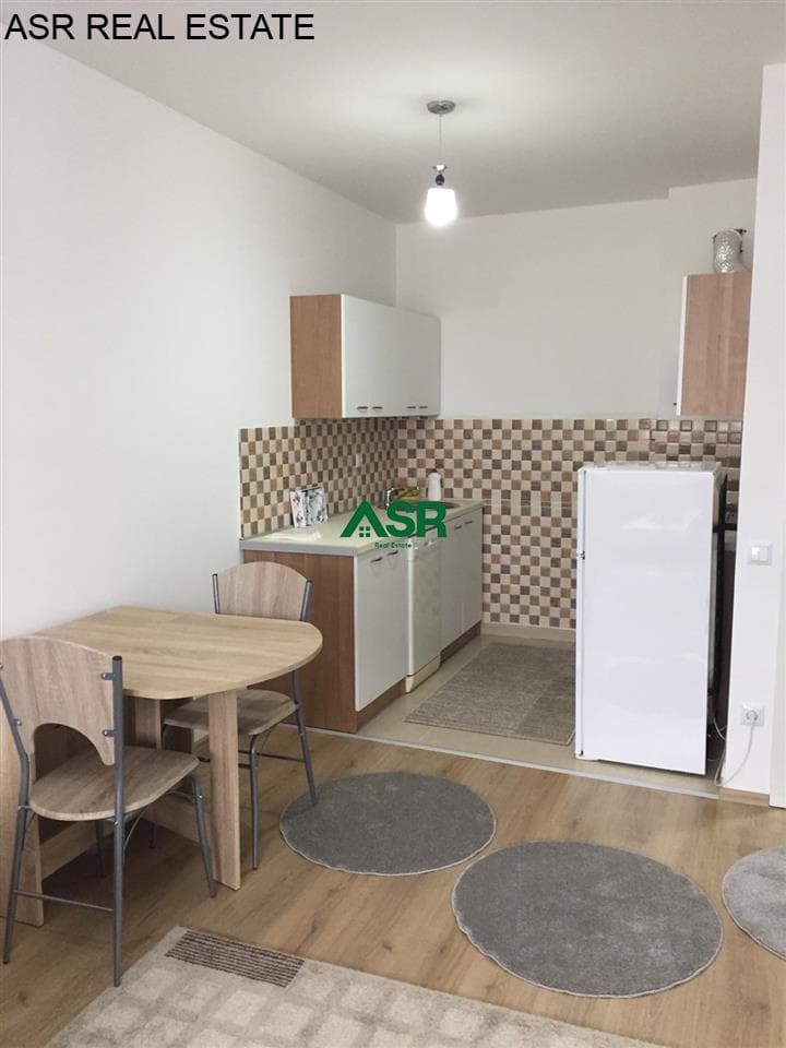 Lëshohet banesa me qira në lagjën Mati 1 4