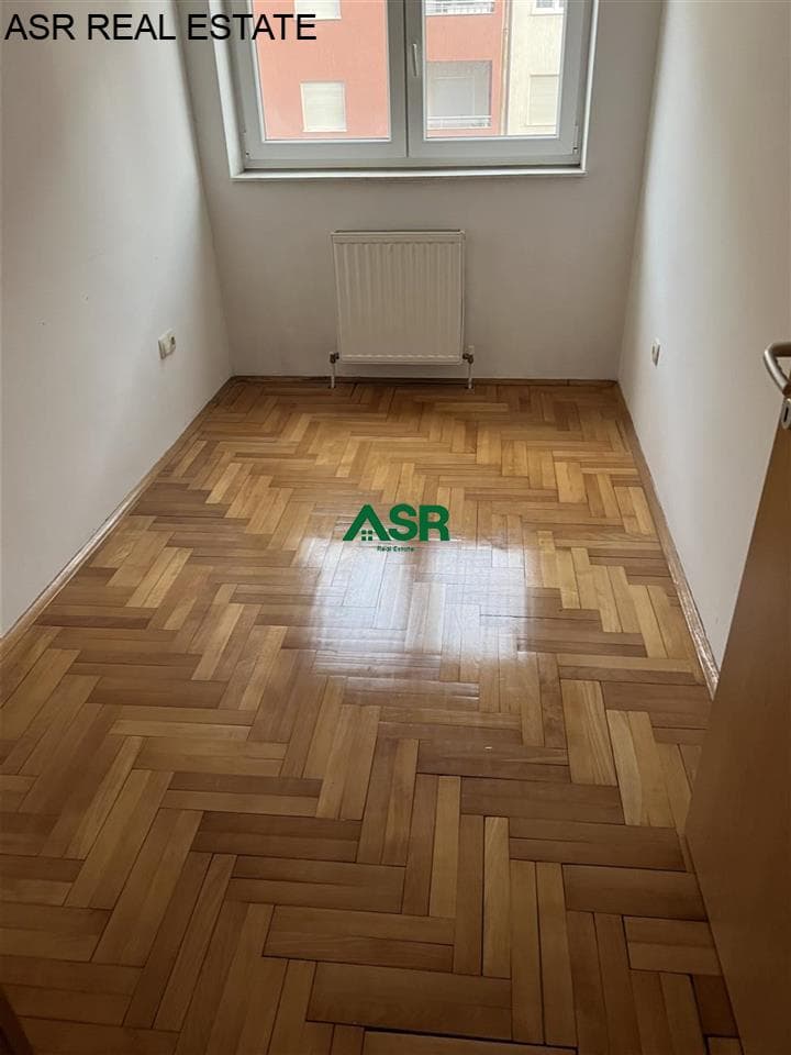 Shitet banesa në lagjen Arberia ne Prishtine