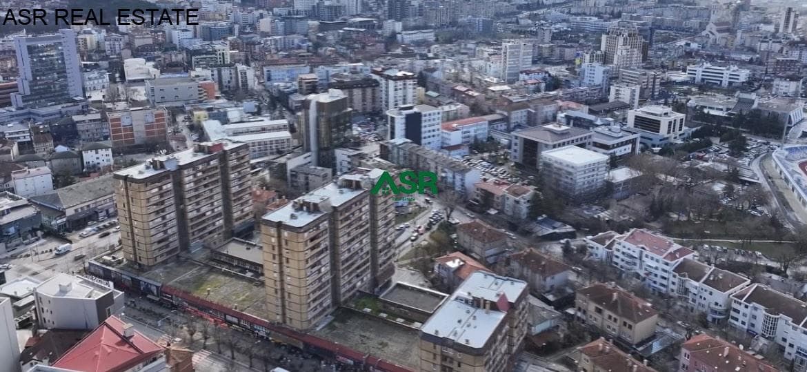 Ofrohet per SHITJE banesa me siperfaqe 45 m² ne lagjen Tophane 4