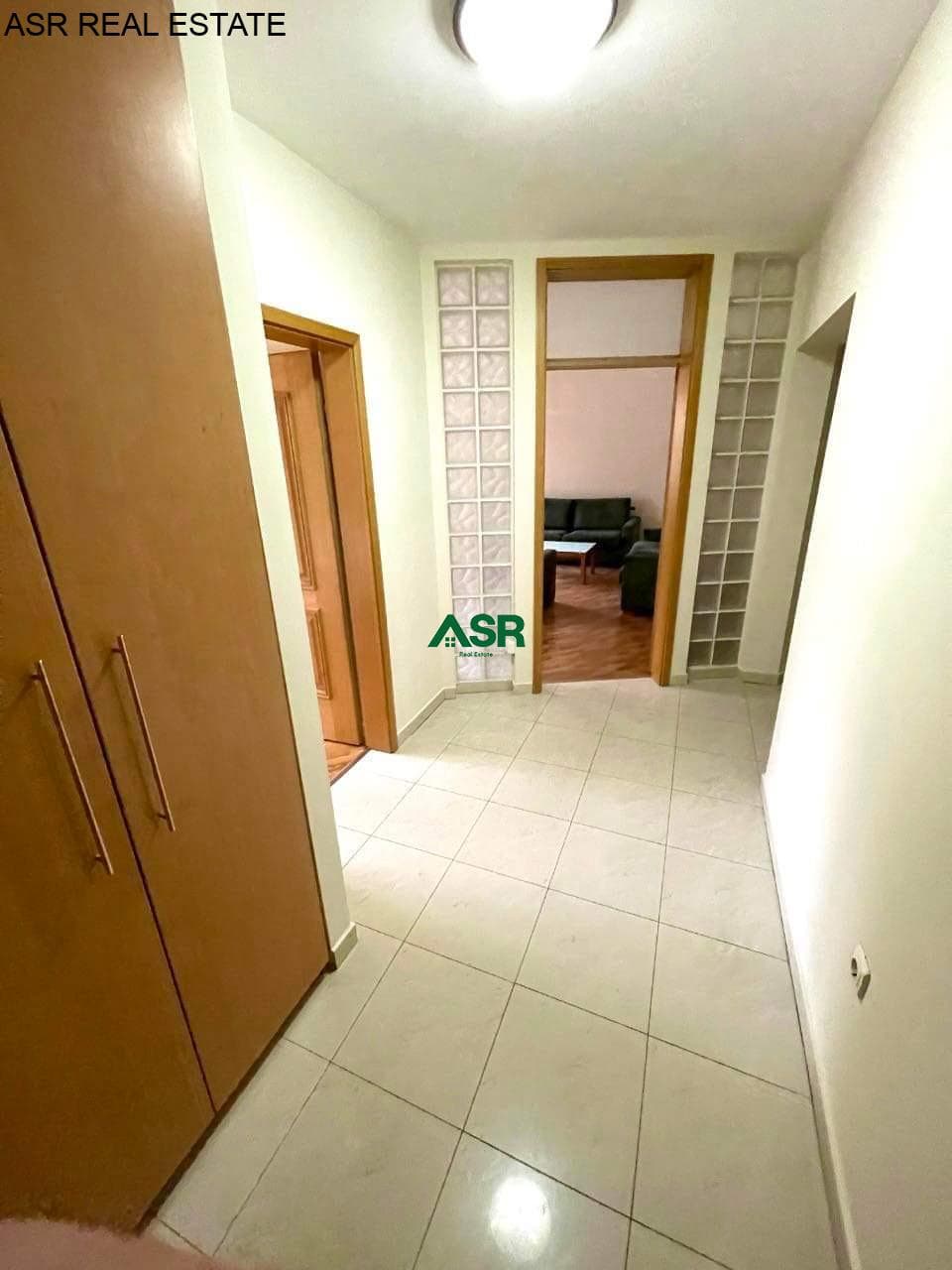 Leshohet me qira banesa ne lagjen Qender