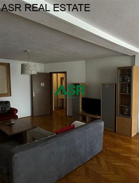 Banesë 72m2 me qira në lagjen qafa, te sh.f. Meto Bajraktari 2