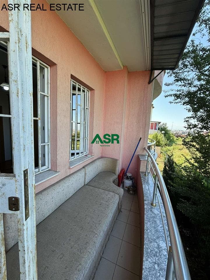 Banesë 40m2 ne shitje në lagjen Mati 1