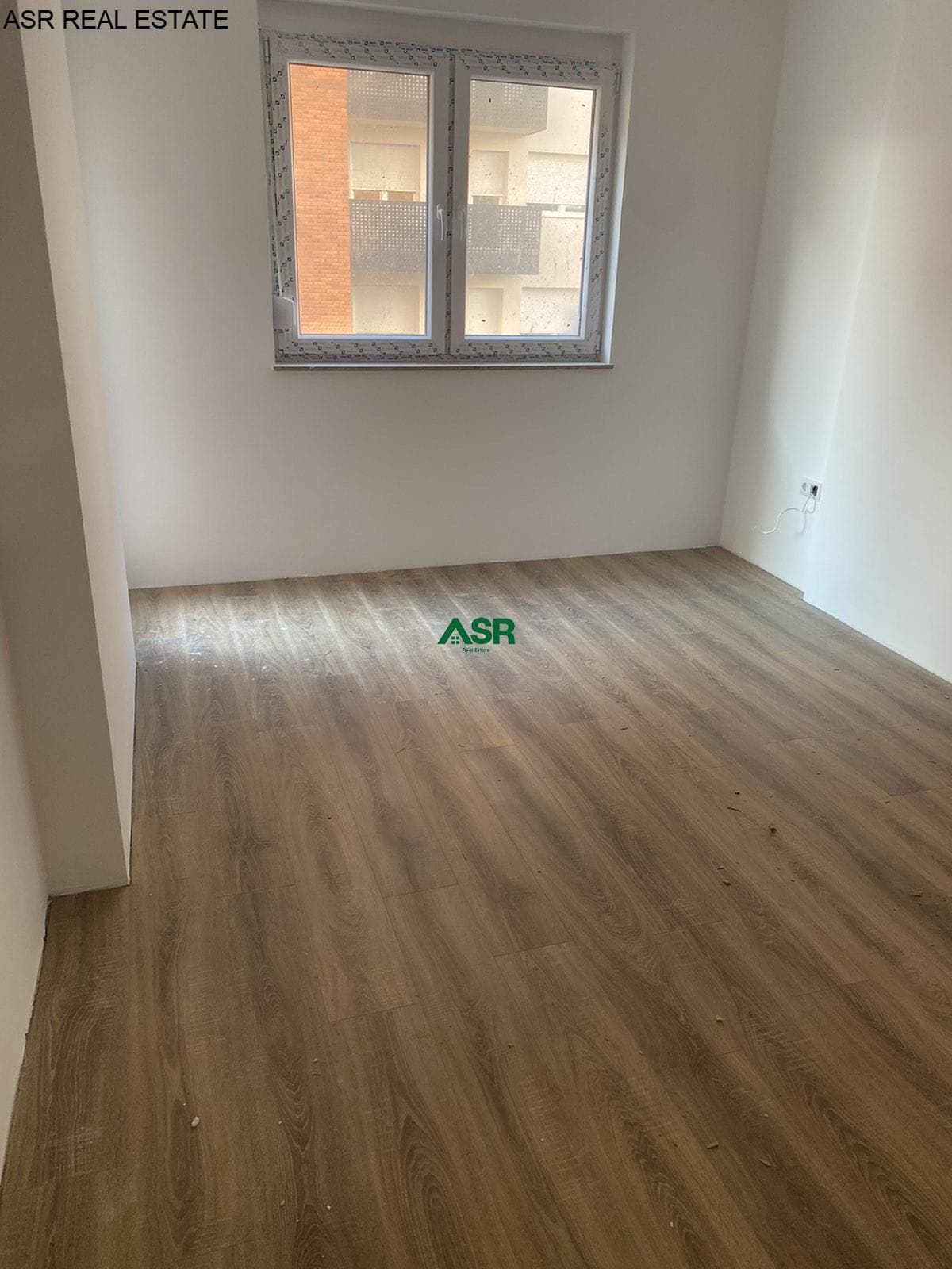 Lëshohet banesa me qira në lagjën Mati 1 2