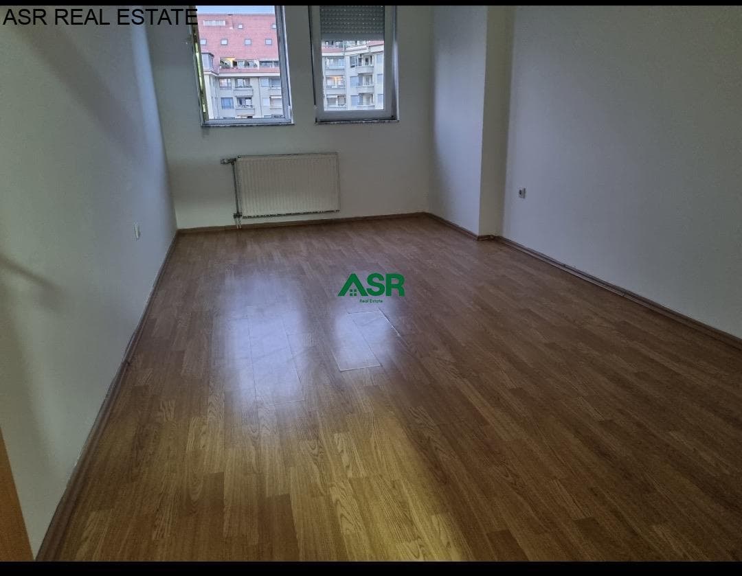 Lëshohet banesa me qera në lagjën Qender 3