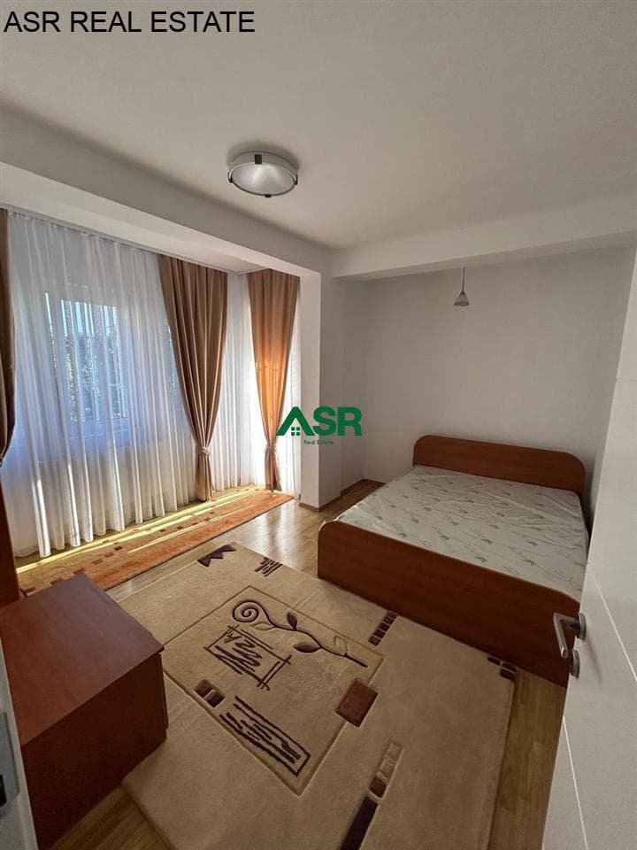Banesë 125m2 me qira në Aktash