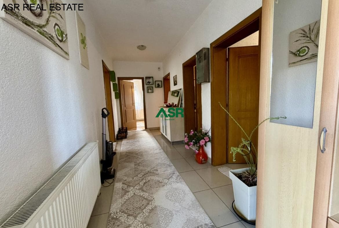 Ofrohet per SHITJE Shtëpia ne Bardhosh
