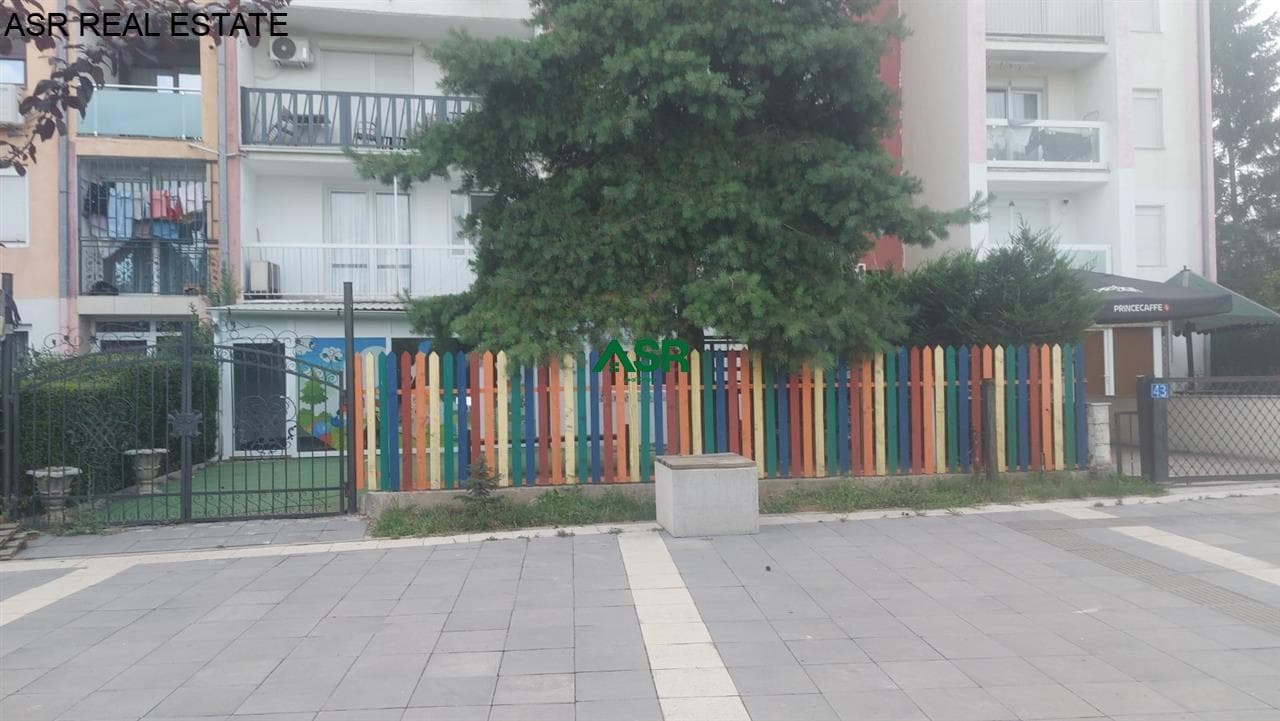Ofrohet me qira hapësira prej 115 m2 ne lagjen Dardania 2