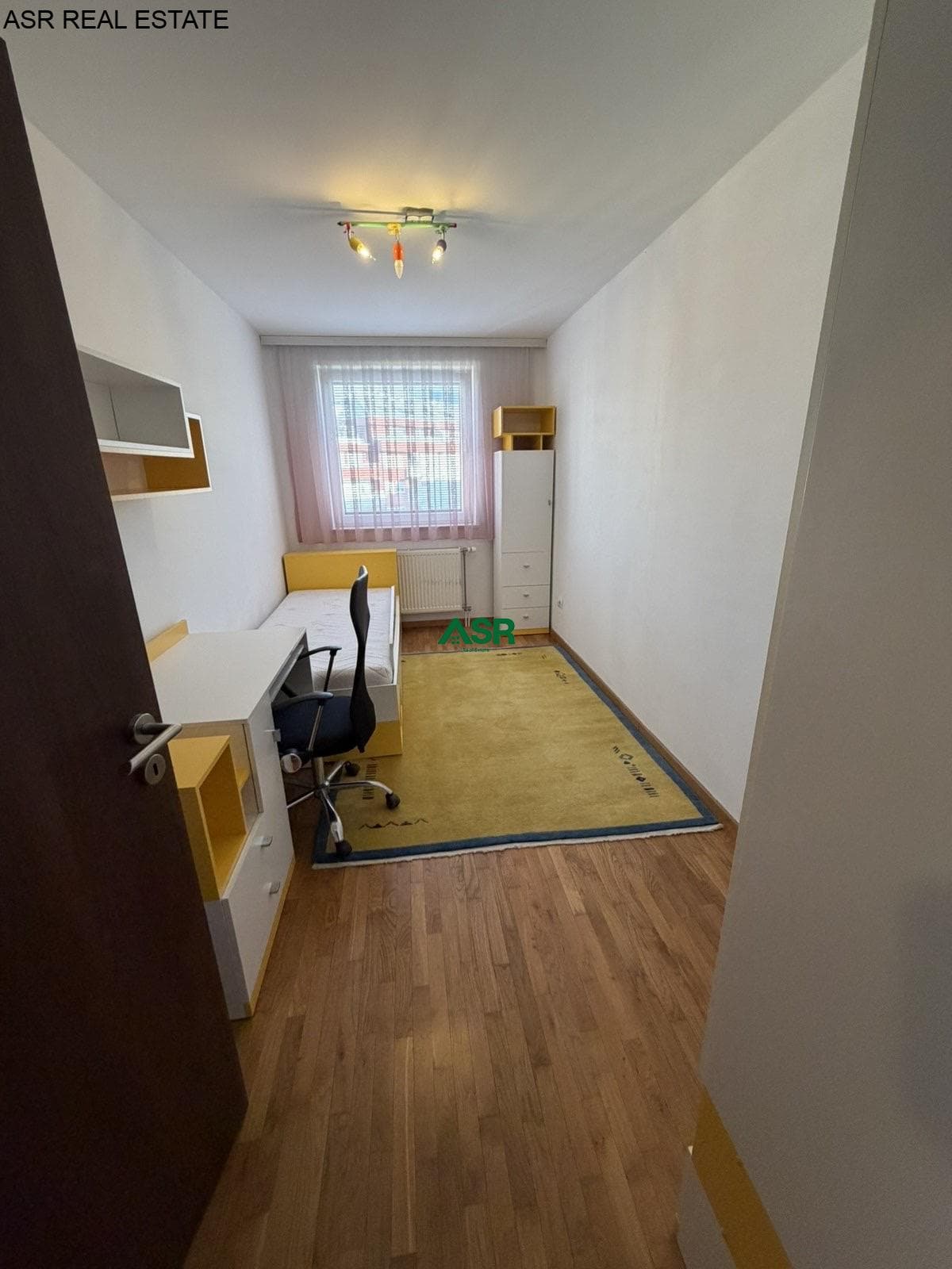 Ofrohet BANESA me QIRA me sipërfaqe 85m2, ne lagjen Arberia 3