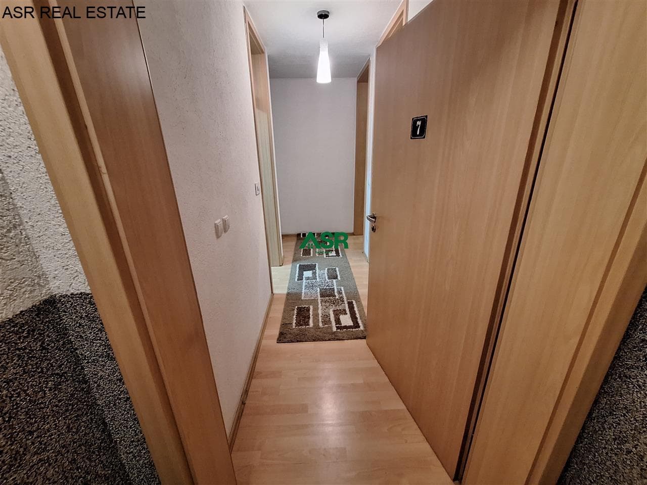 Ofrohet banesa me qira në lagjen Arberia, 2