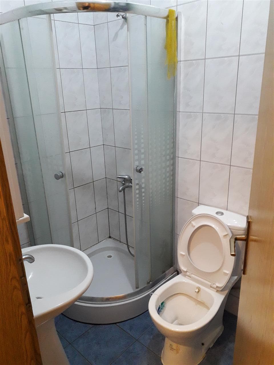 Banesë 40m2 me qira në lagjen bregu i diellit 2