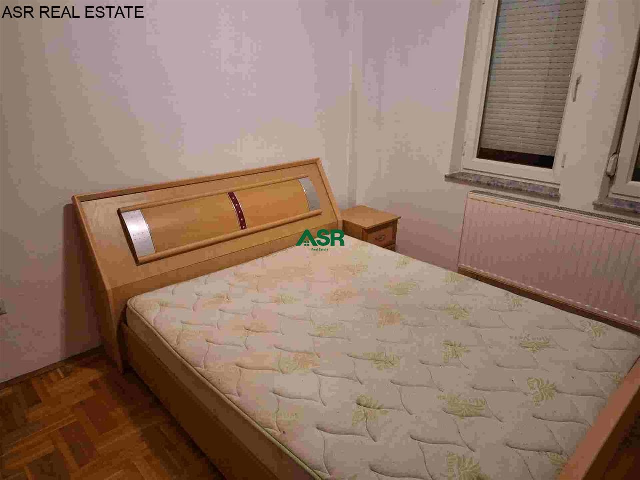 Banesë Penthouse 90m2 me qira në Aktash 2