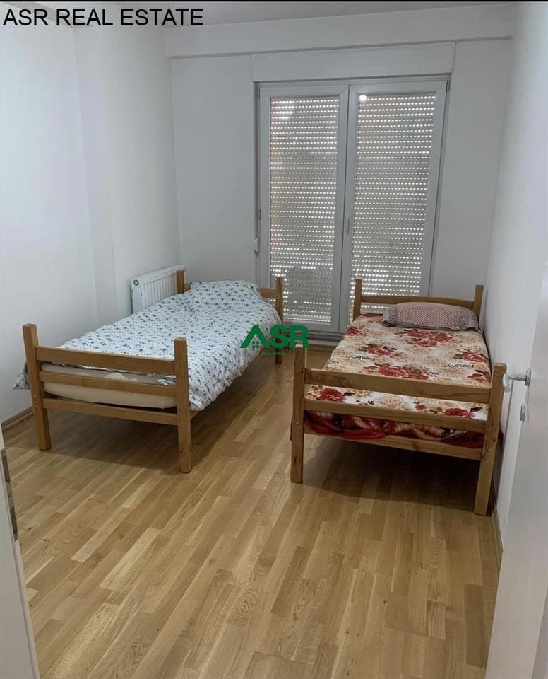 Lëshohet banesa me qira në lagjën Arberia 2