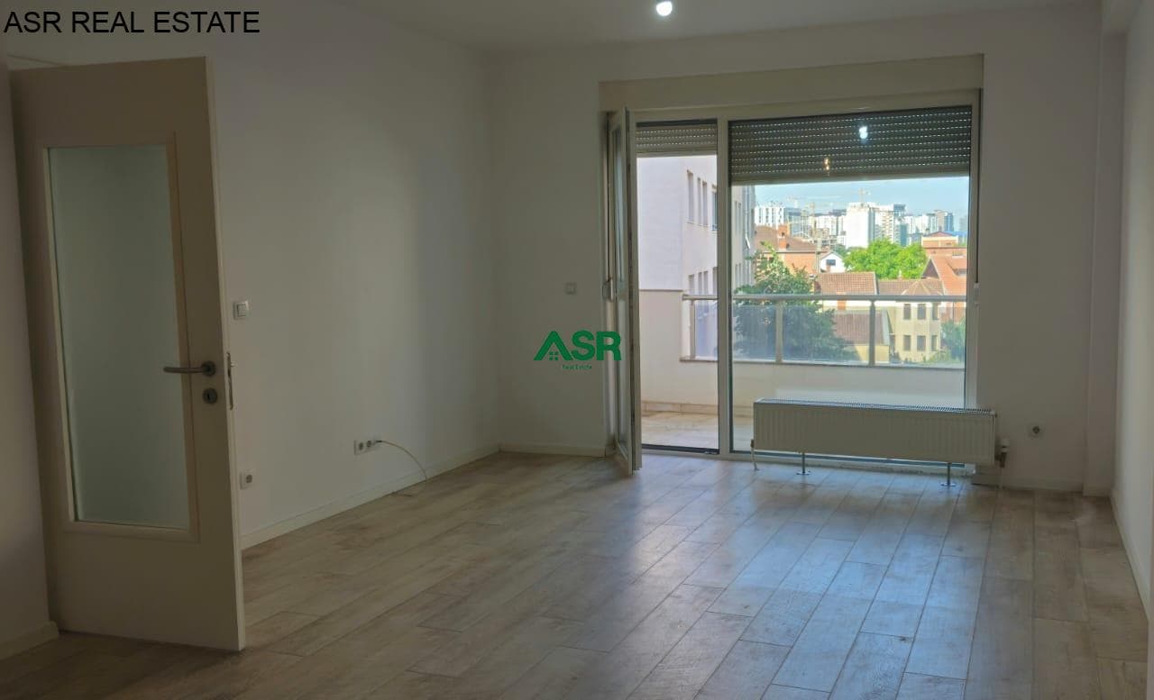 Lëshohet banesa me qira në lagjën Prishtina e re 3