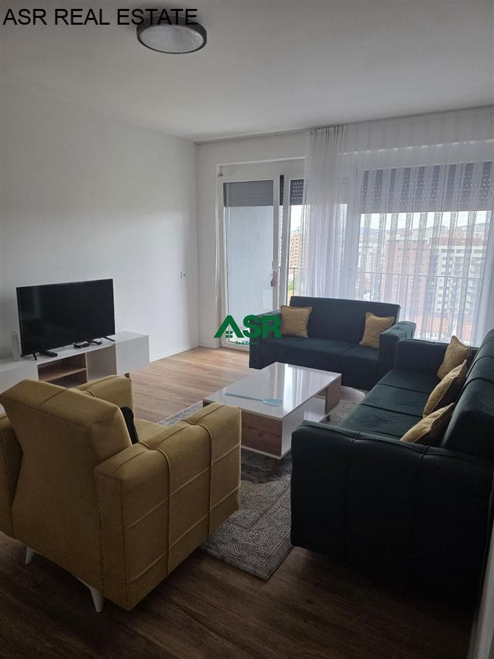 Banesë 114m2 me qira në lagjen Prishtina e re