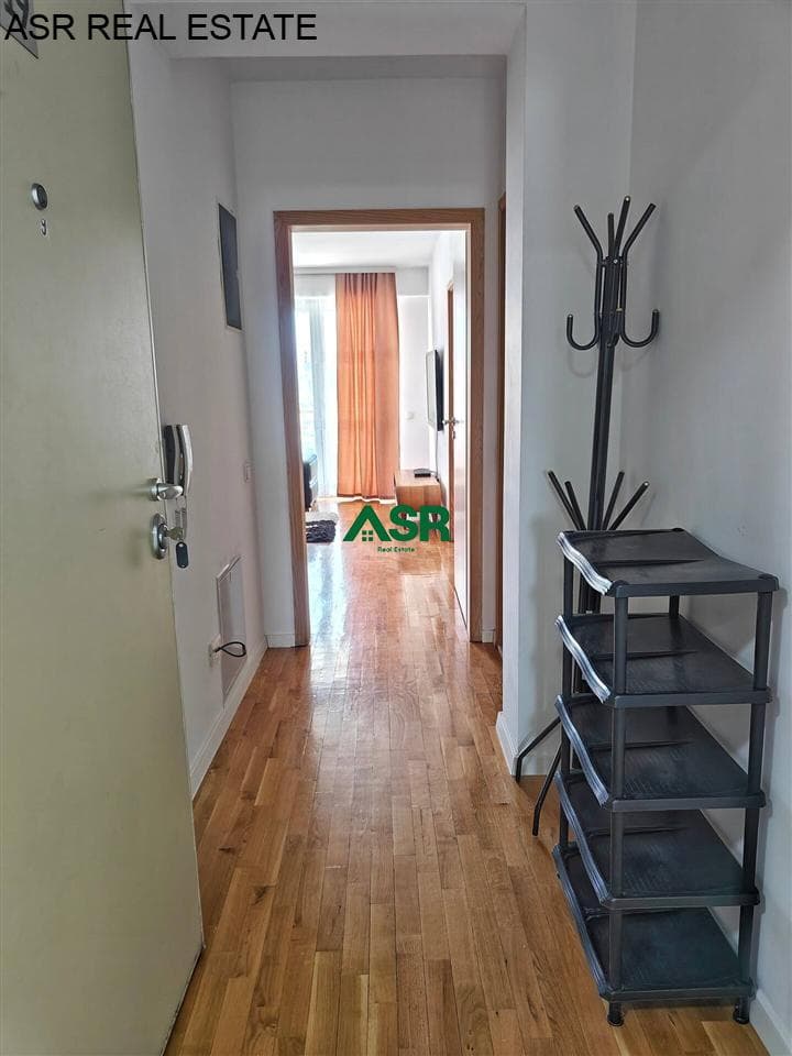 Banesë 72m2 me qira në Emshir tek Kompleksi Riera 2