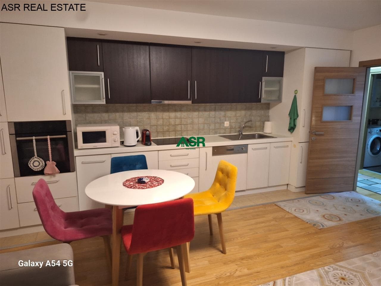 #ID:3233 Banesë 87m2 ne #shitje në rrugen Muharrem Fejza