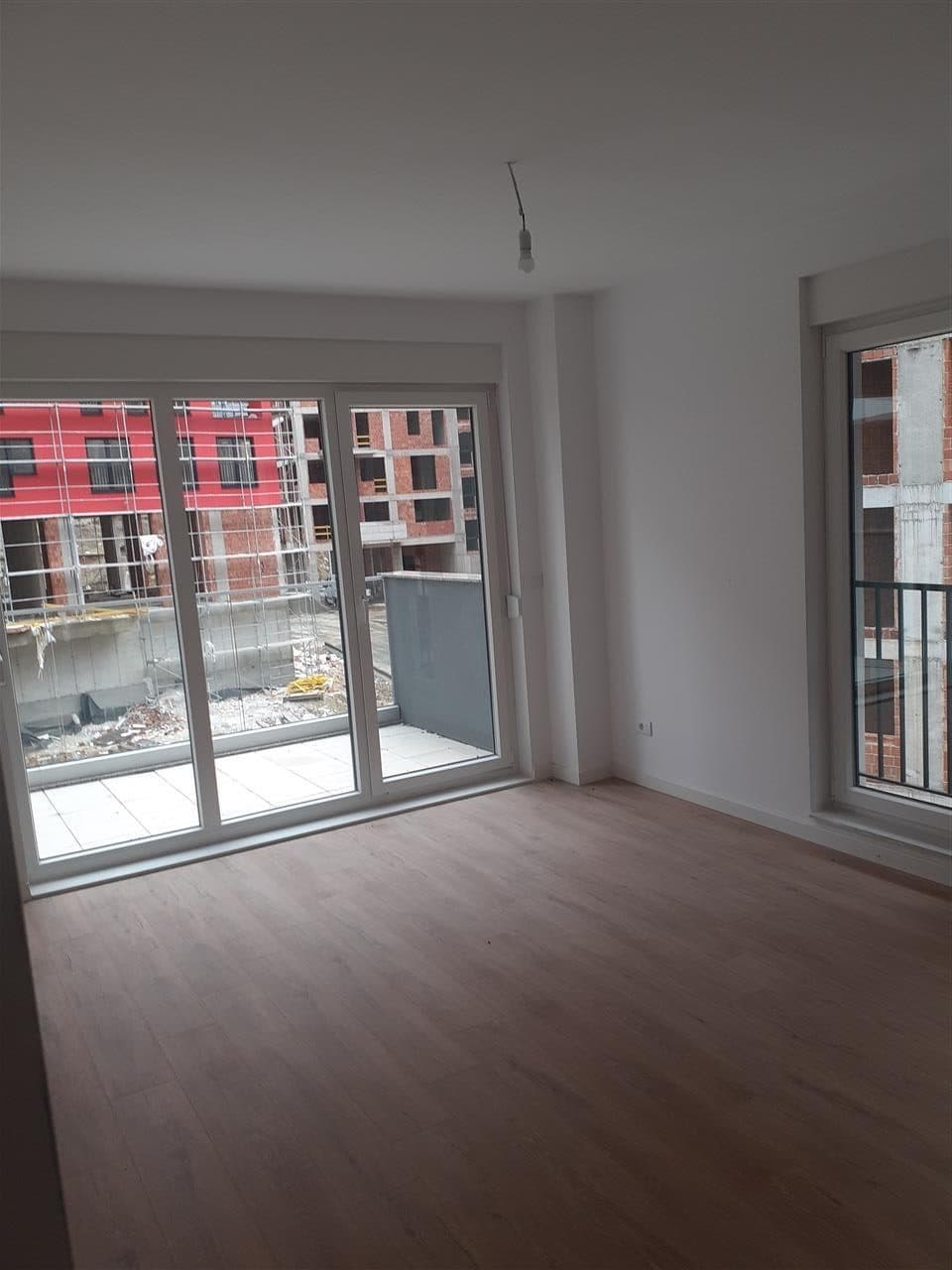 Banesë 84m2 me qira në lagjen kodrina 2
