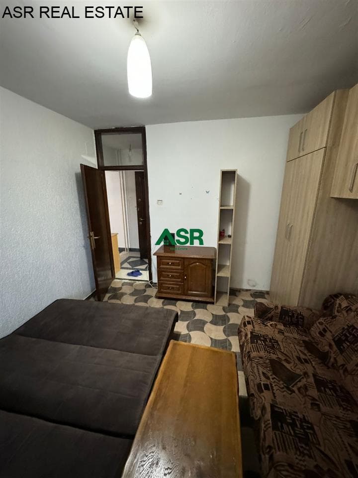 Banesë e tipit gasoniere me qira në Lagjen Qafa 4