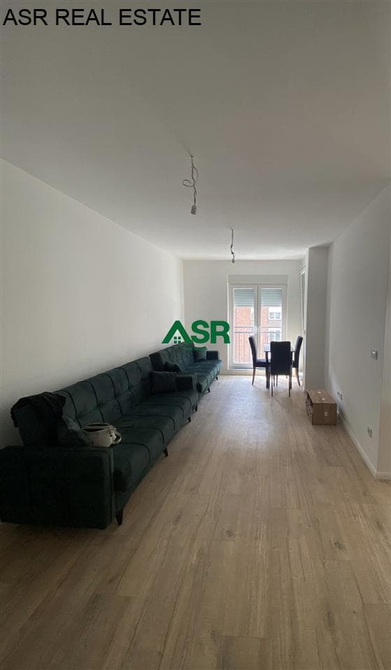 Banesë 51m2 me qira në Rr.C 3
