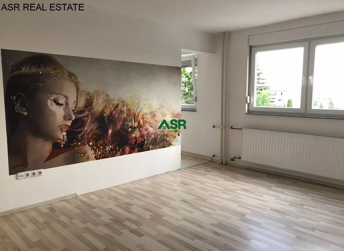 Banesë/Zyre 80m2 me qira në Ulpiane 3