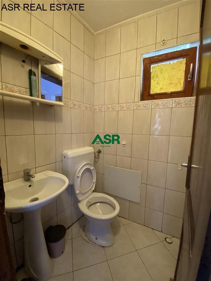 Lëshohet banesa me qera në lagjën Dodona 4