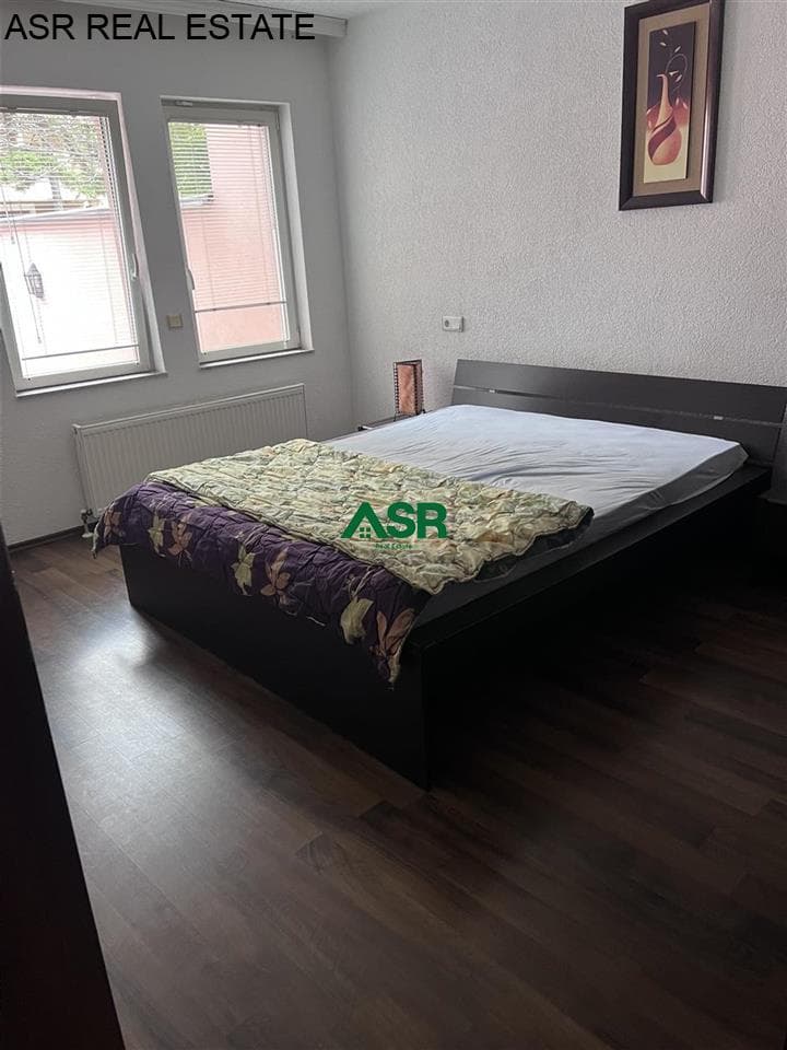 Ofrohet banesa me qira në lagjen Arberia, 3
