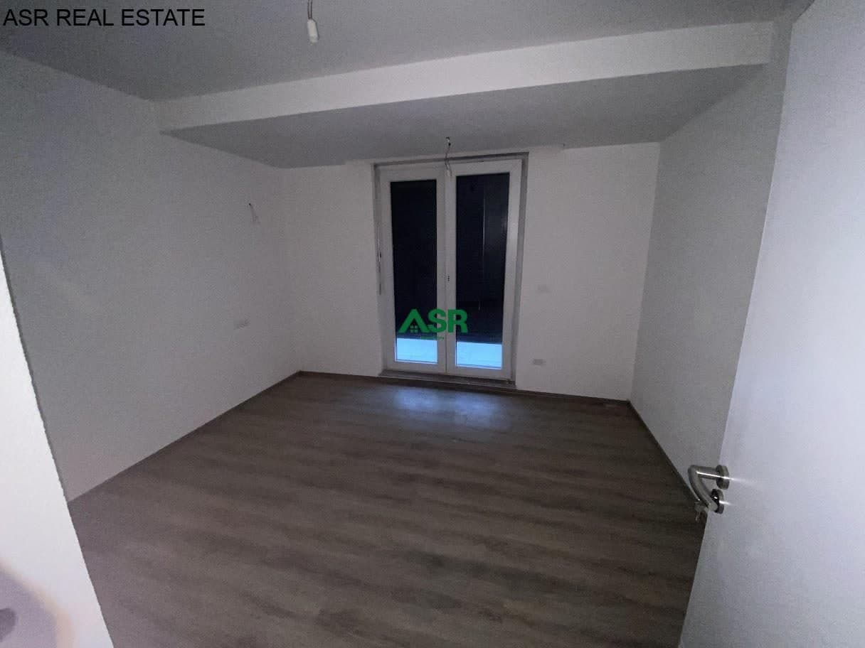 Lëshohet banesa me qira në lagjën e spitalit 4