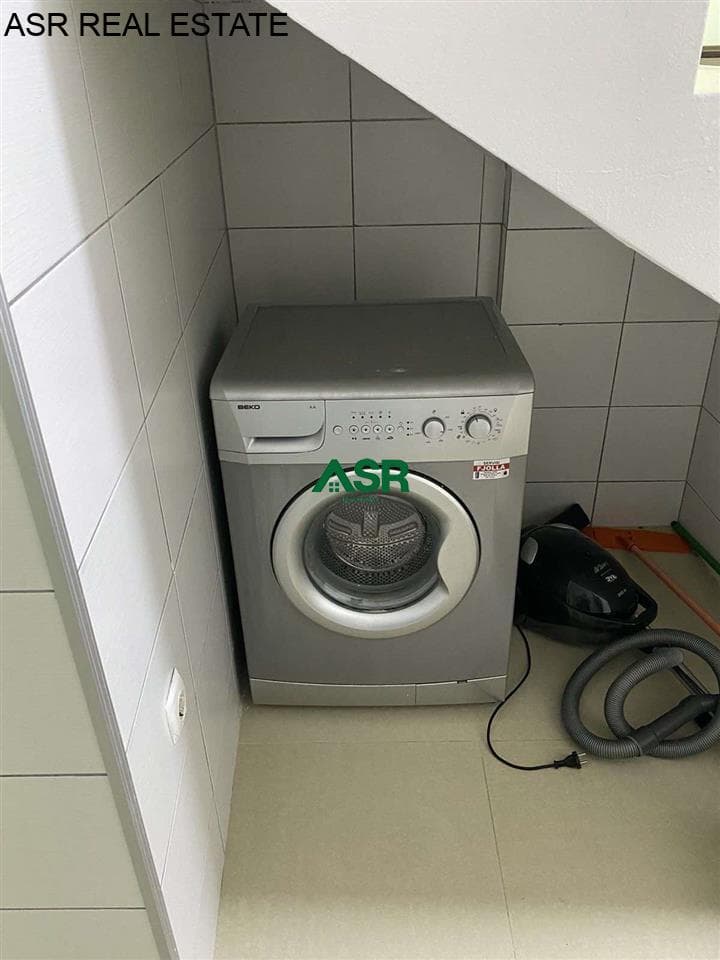 Ofrohet banesa me qira në lagjen Aktash , 2