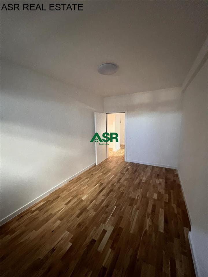 Lëshohet banesa me qira në lagjën Velani tek Puhiza 2 4