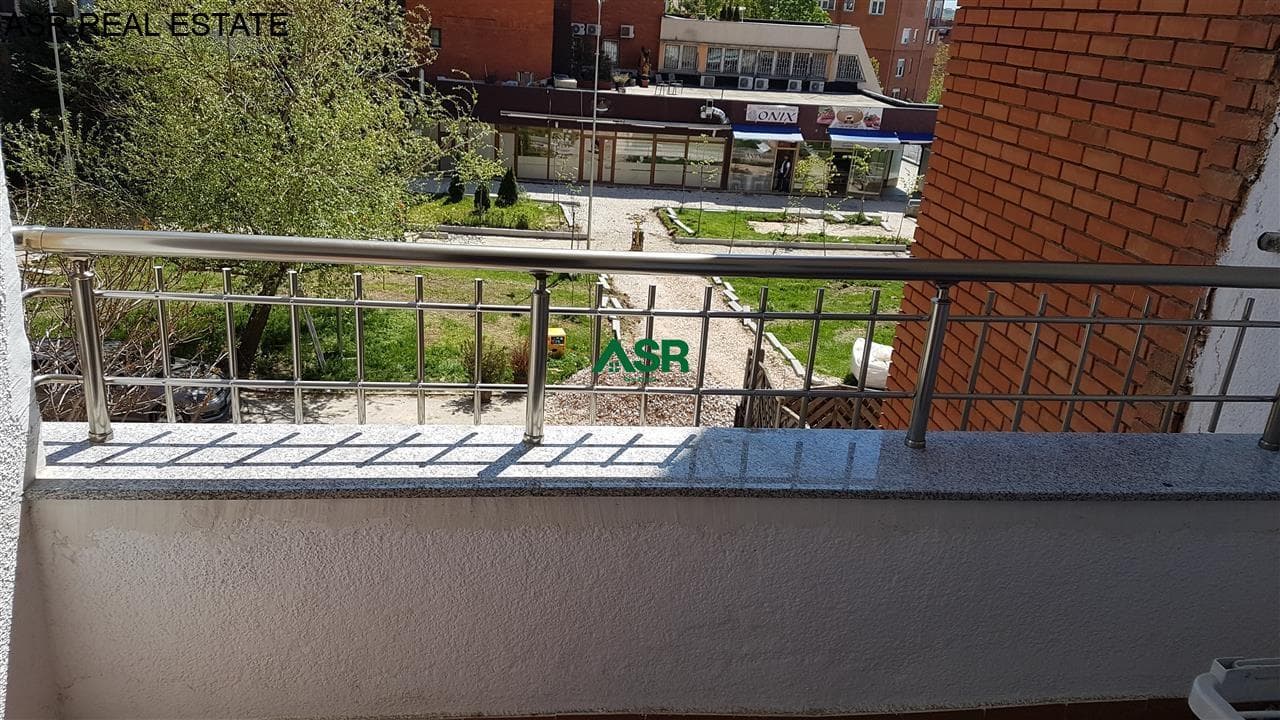 Banesë 78m2 me qira në bregun e diellit