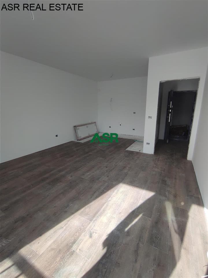 Shitet banesa në lagjën Emshir 3
