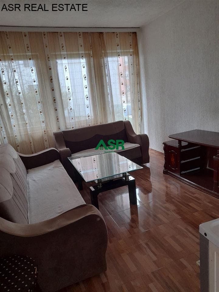 Lëshohet kati i shtepise me qira në lagjën rruga B 2